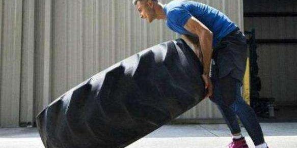 周琦推轮胎，易建联推轮胎，詹姆斯推轮胎，差距令人深思|NBA|拉塞尔-威斯布鲁克|柯蒂斯·琼斯|nba|萨克拉门托国王队_新浪体育_新浪新闻