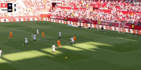 KAIYUN体育APP-【西甲】皇马2比0客胜九人塞维利亚，姆巴佩贴地斩