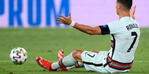 官方入口-王勤伯：费尔马伦完美防死C罗 葡萄牙缺少突击尖刀