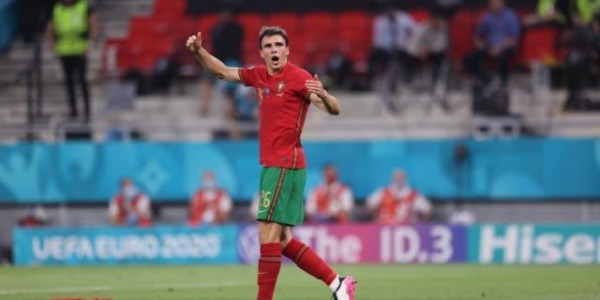 客户端下载-【早报】首夺法网冠军！阿尔卡拉斯再赢大满贯