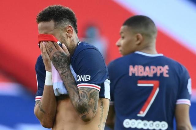 Lille-underlines-the-shortcomings-of-PSG-and-takes-back-the.jpg